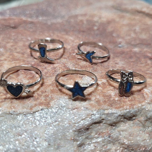 Five Fashion Rings. - Picture 10 of 11